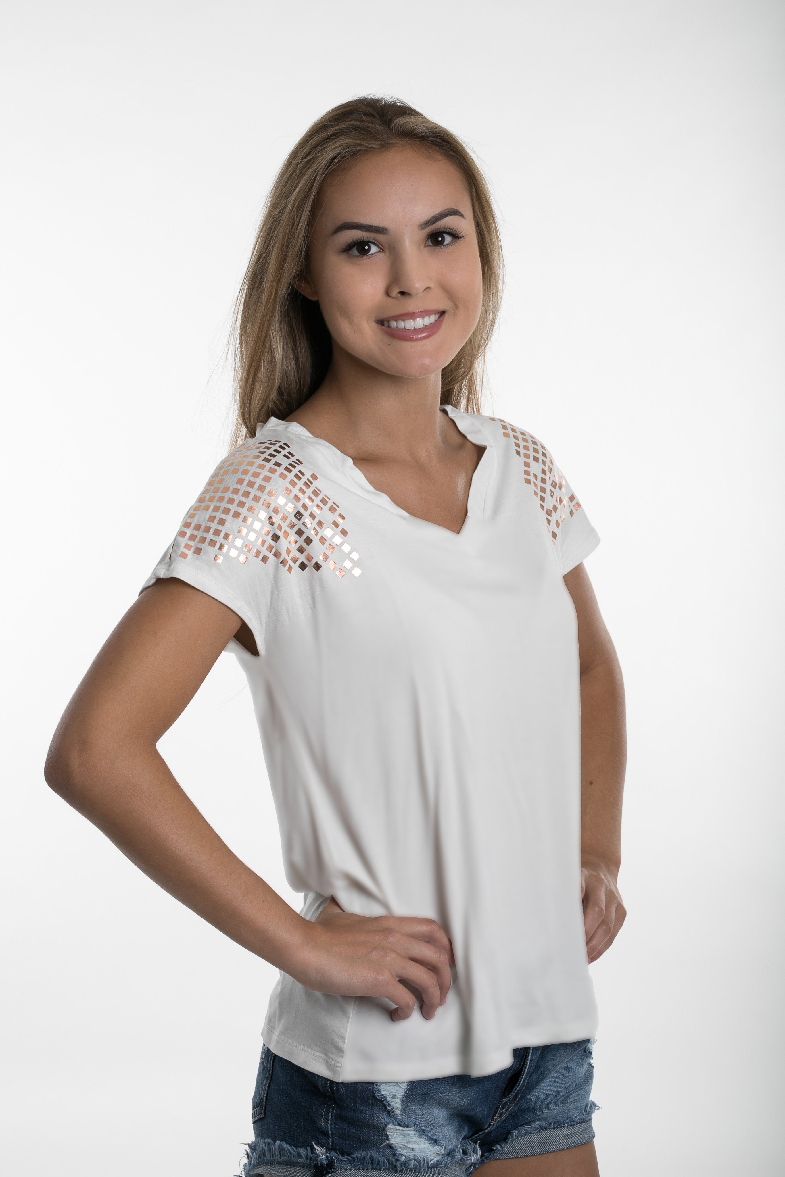 Rose Gold Gladiator Style Easy V-Neck Ivory Tee – TEMA Athletics