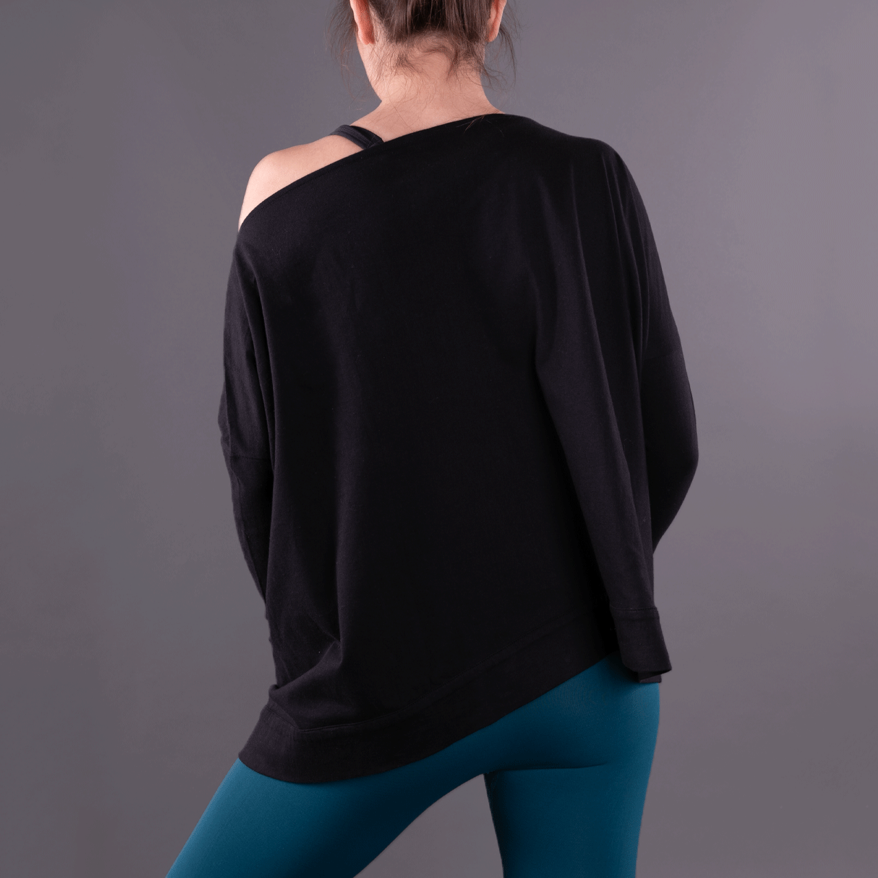 TEMA Athletics Black Convertible Off Shoulder Layering Tunic & Cardigan