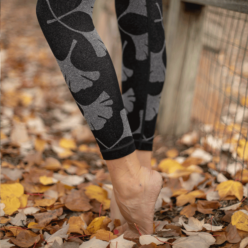 Reversible Seamless High Waist Ginkgo Leaf Leggings – TEMA Athletics
