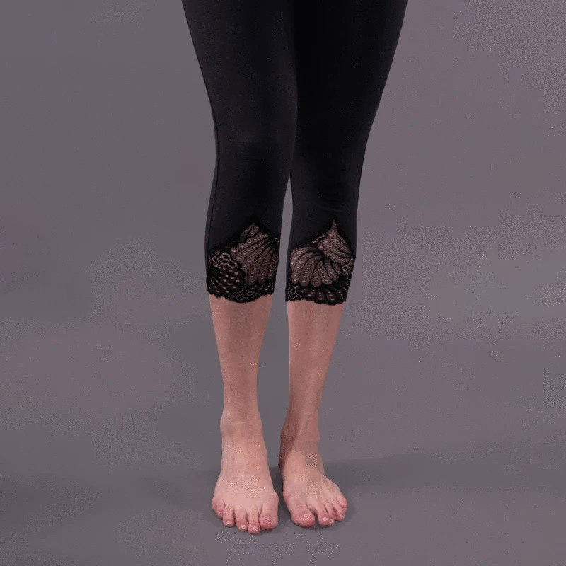 High Waist Black Scallop Lace Yoga Leggings